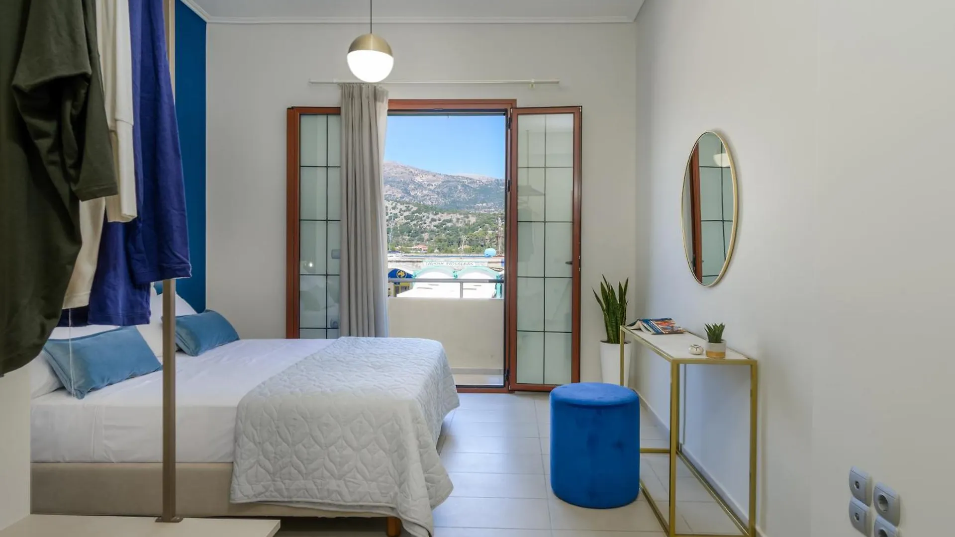 Centro Y Mar! Central Penthouse With Terrace! Argostoli  Apartment Argostoli (Kefalonia)