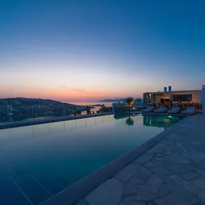 Sonia , Mykonos Town Greece
